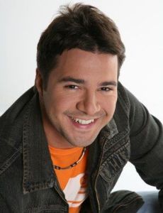 Adrian Delgado novio de Marjorie De Sousa