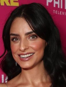 Aislinn Derbez