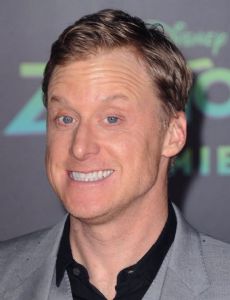 Alan Tudyk novio de Adrianne Palicki