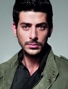 Alper Saldiran esposo de Pinar Tuncegil