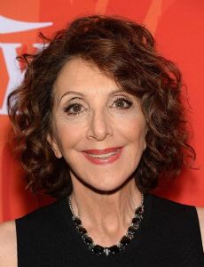 Andrea Martin amante de Carole Pope