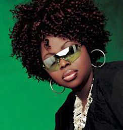 Angie Stone esposa de Lil' Rodney Cee