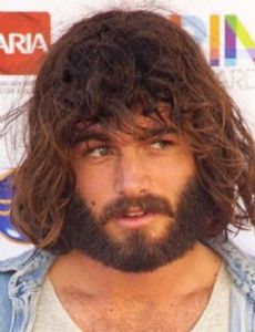 Angus Stone