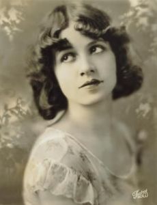 Betty Knox