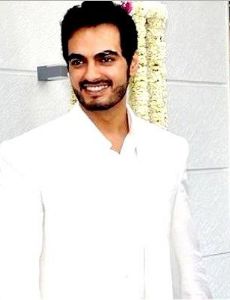 Bharat Takhtani esposo de Esha Deol