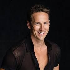 Brendan Cole novio de Natasha Kaplinsky