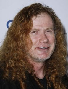 Dave Mustaine novio de Diana Aragon