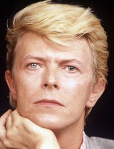 David Bowie novio de Elizabeth Taylor