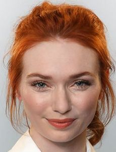 Eleanor Tomlinson novia de Sean Bourke