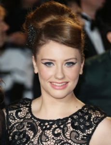 Ella Henderson novio de Jack Burnell