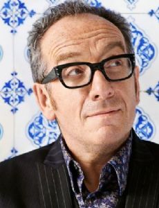 Elvis Costello esposa de Mary Burgoyne