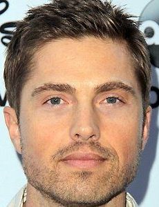 Eric Winter novio de Countess Vaughn