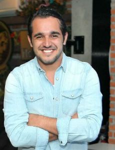 Felipe Lombardi novio de Carla Diaz