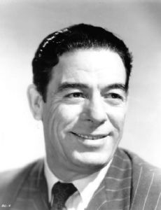 Glenn Strange esposo de Flora Hooper