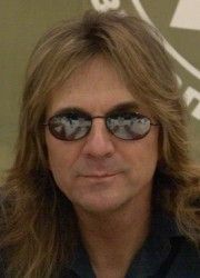 Glenn Tipton amante de Lita Ford