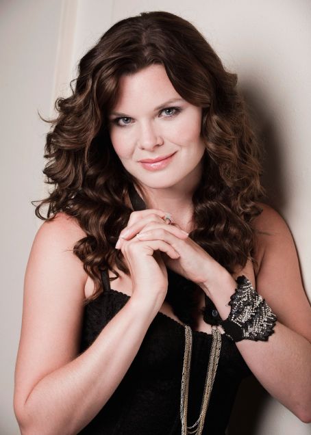 Heather Tom