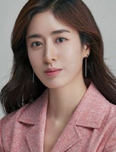 Hye-yeon Min esposa de Ju Jin-Mo