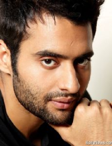 Jacky Bhagnani amante de Kritika Kamra