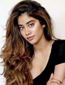 Janhvi Kapoor novia de Ishaan Khatter