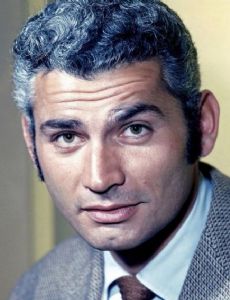 Jeff Chandler novio de Märta Torén