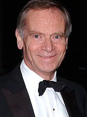 Jeffrey Archer novio de Sarah Symonds