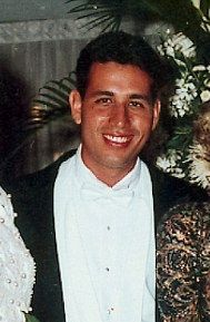 Joe Gonzalez esposo de Sofía Vergara