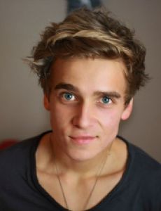 Joe Sugg novio de Dianne Boswell