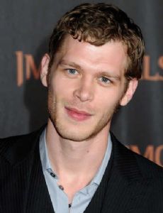 Joseph Morgan amante de Rebekah Mikaelson