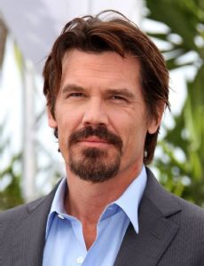 Josh Brolin novio de Minnie Driver