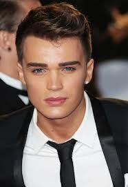 Josh Cuthbert novio de Ella Henderson