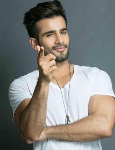 Karan Tacker