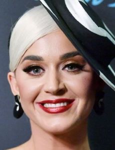 Katy Perry esposa de Russell Brand