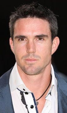 Kevin Pietersen novio de Natalie Pinkham