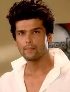 Kushal Tandon amante de Nia Sharma