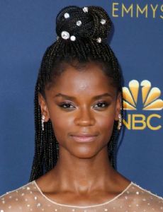 Letitia Wright amante de John Boyega