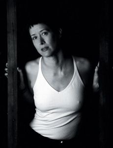 Michelle Shocked esposa de Bart Bull