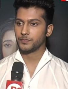 Namish Taneja novio de Aanchal Sharma