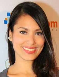 Nina Ricci Alagao esposa de Michael Flores