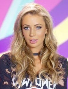 Olivia Attwood novia de Chris Hughes