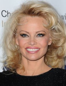Pamela Anderson amante de Vladimir Putin