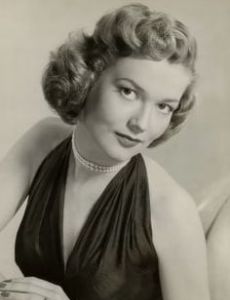 Patrice Wymore esposa de Errol Flynn