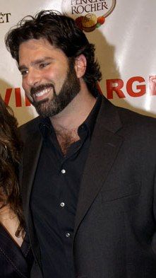 Paul Cerrito, Jr. esposo de Yasmine Bleeth