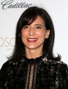 Perrey Reeves