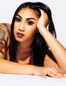 Queen Naija novia de Chris Sails