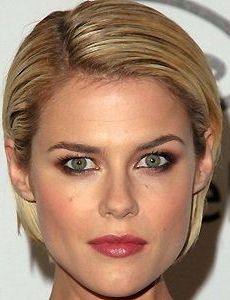 Rachael Taylor novia de Jason Trawick