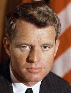 Robert F. Kennedy novio de Jacqueline Kennedy