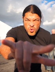 Robert Trujillo