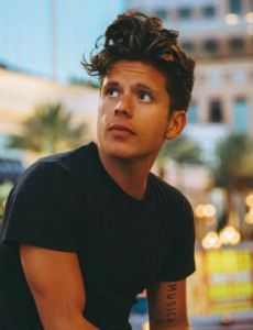 Rudy Mancuso novio de Camila Mendes