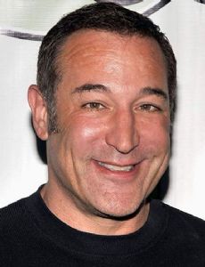 Sam Simon novio de Ralph Cirella