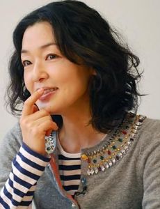 Satomi Kobayashi esposa de Kôki Mitani